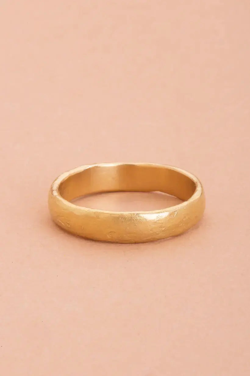 BREEZE RING - 18CT YELLOW GOLD - 4mm Ada Hodgson