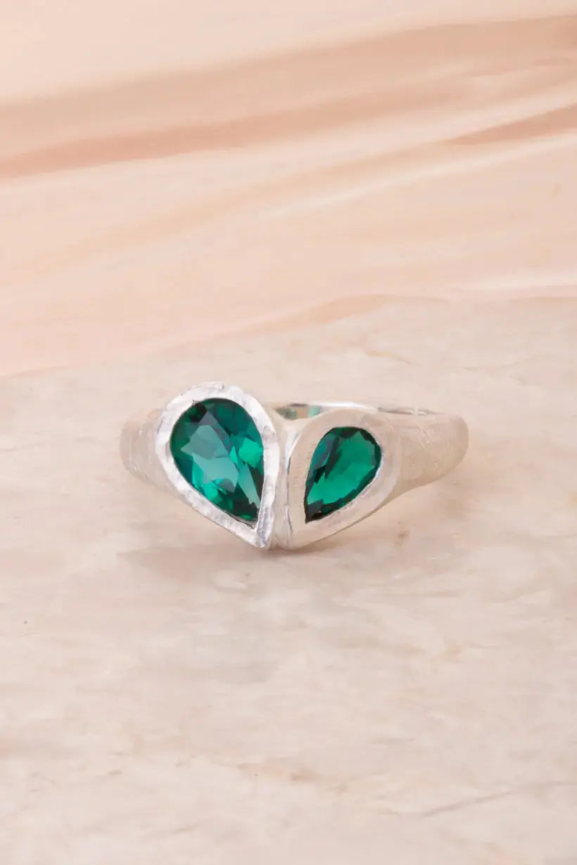 PETAL HEART SIGNET RING - STERLING SILVER, EMERALD Ada Hodgson