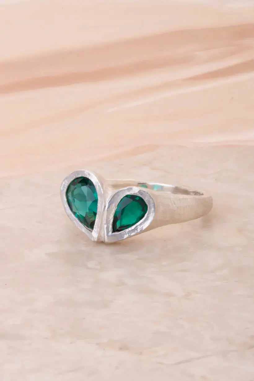 PETAL HEART SIGNET RING - STERLING SILVER, EMERALD Ada Hodgson