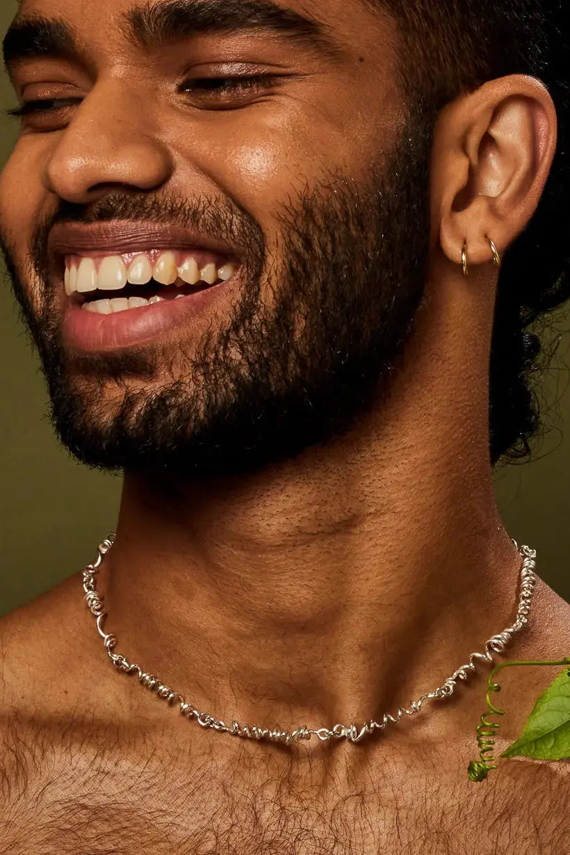 TENDRIL NECKLACE - STERLING SILVER Ada Hodgson