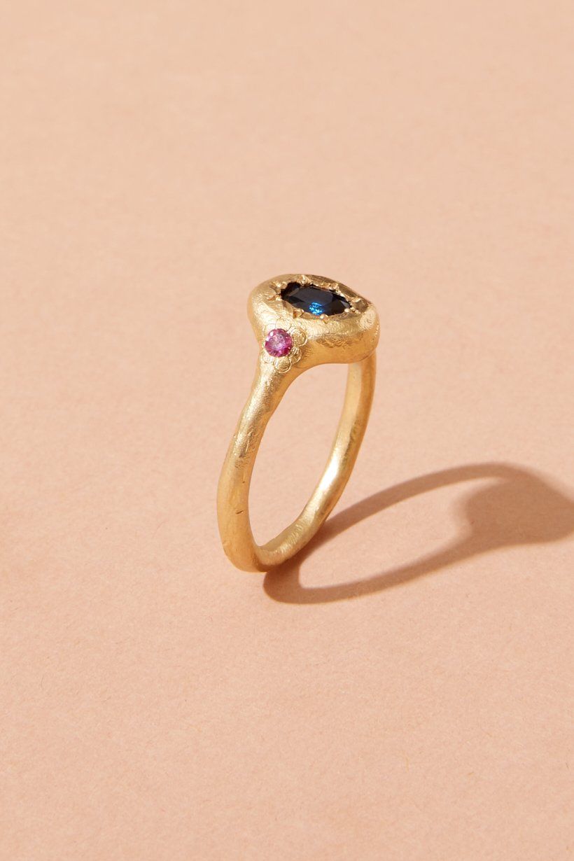 Star-set sapphires in wonky gold band, inspired by Monet’s dreamy garden palette