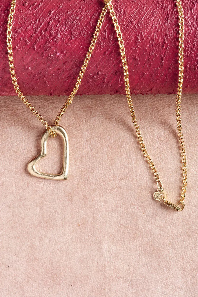 BIG HEART PENDANT - GOLD Ada Hodgson