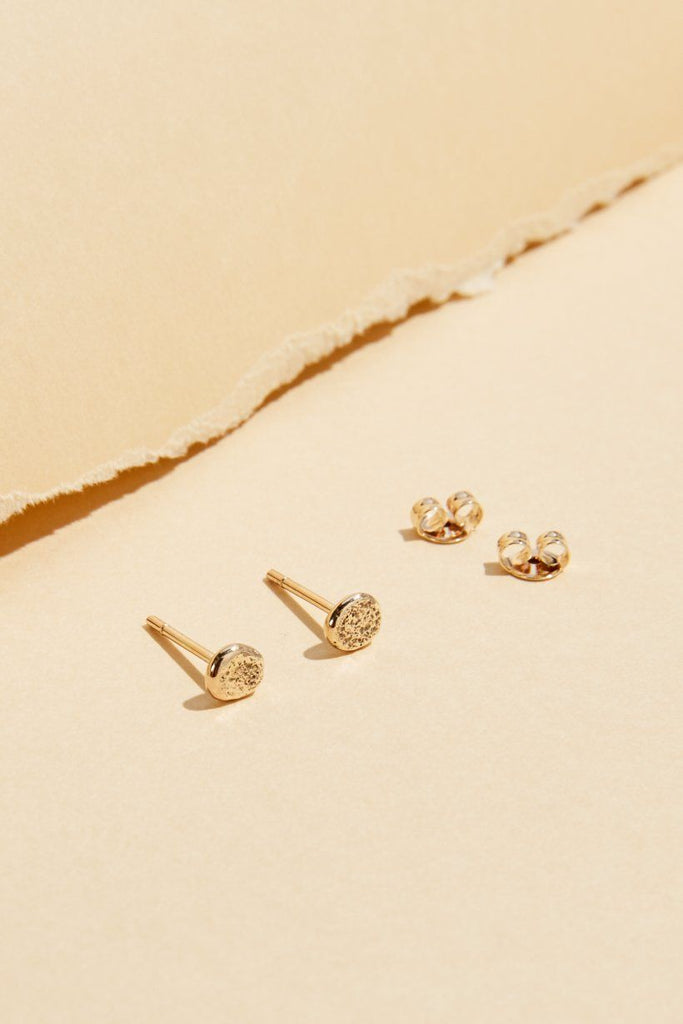 RIVER ROCK STUDS - 9KT YELLOW GOLD Ada Hodgson